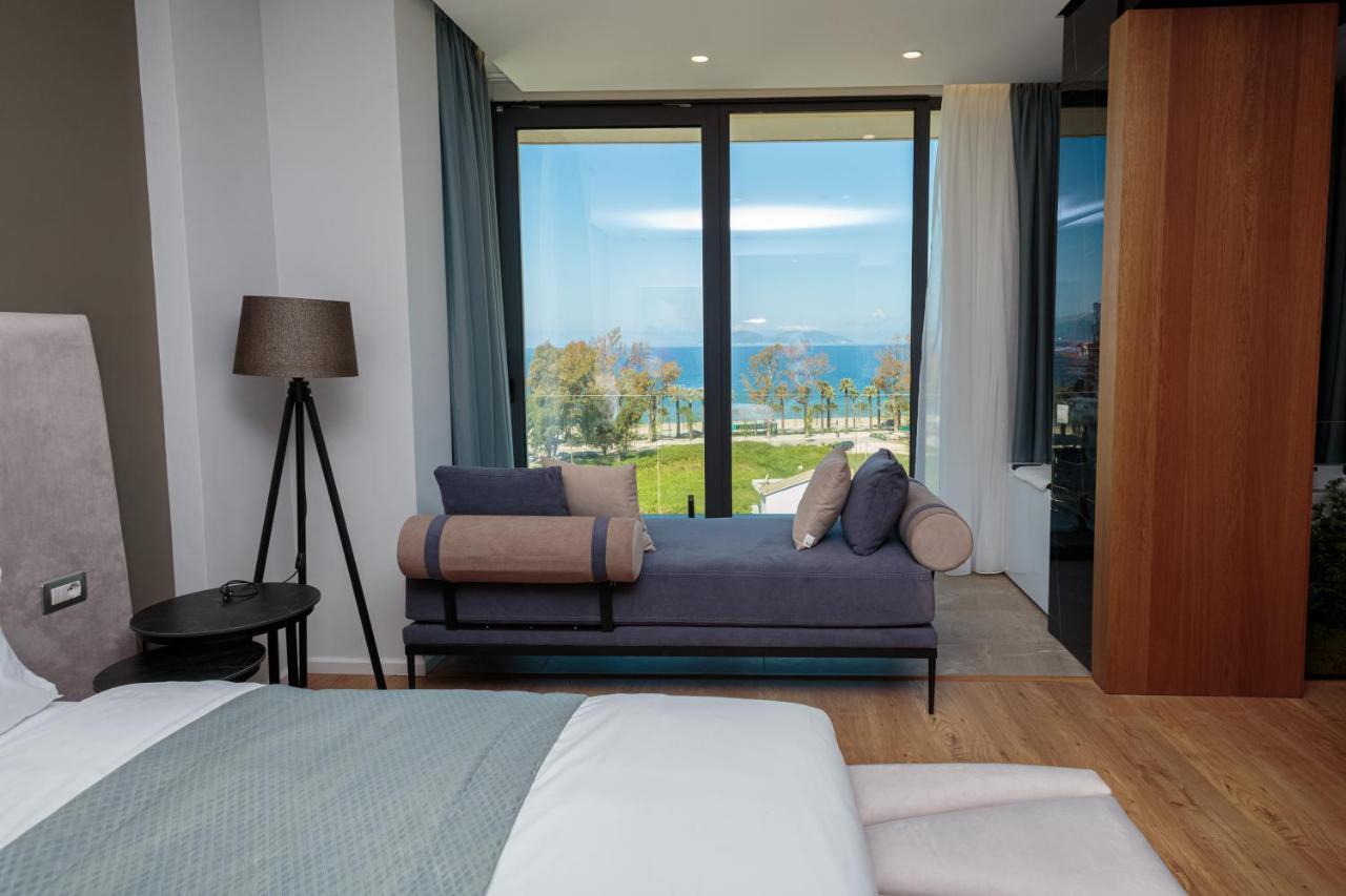 Ames Hotel & Spa Vlore Ngoại thất bức ảnh