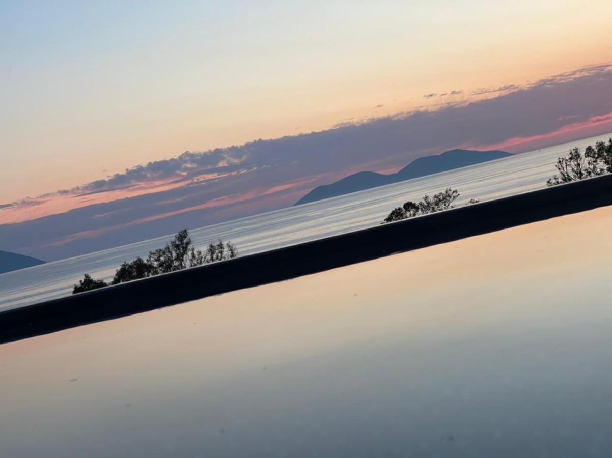 Ames Hotel & Spa Vlore Ngoại thất bức ảnh